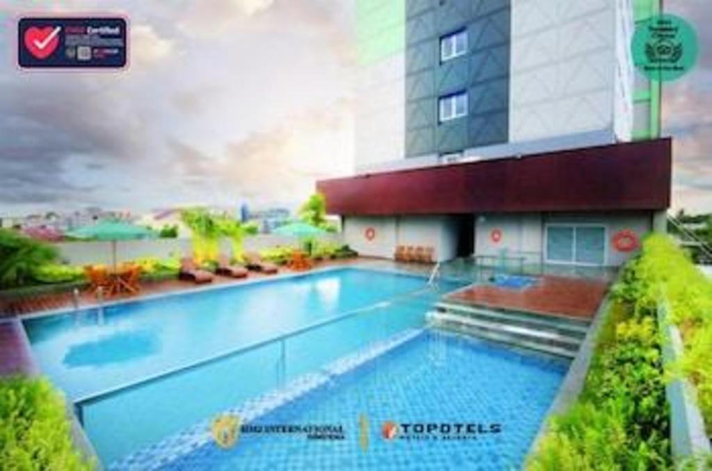 Ayola First Point Hotel Pekanbaru Dış mekan fotoğraf